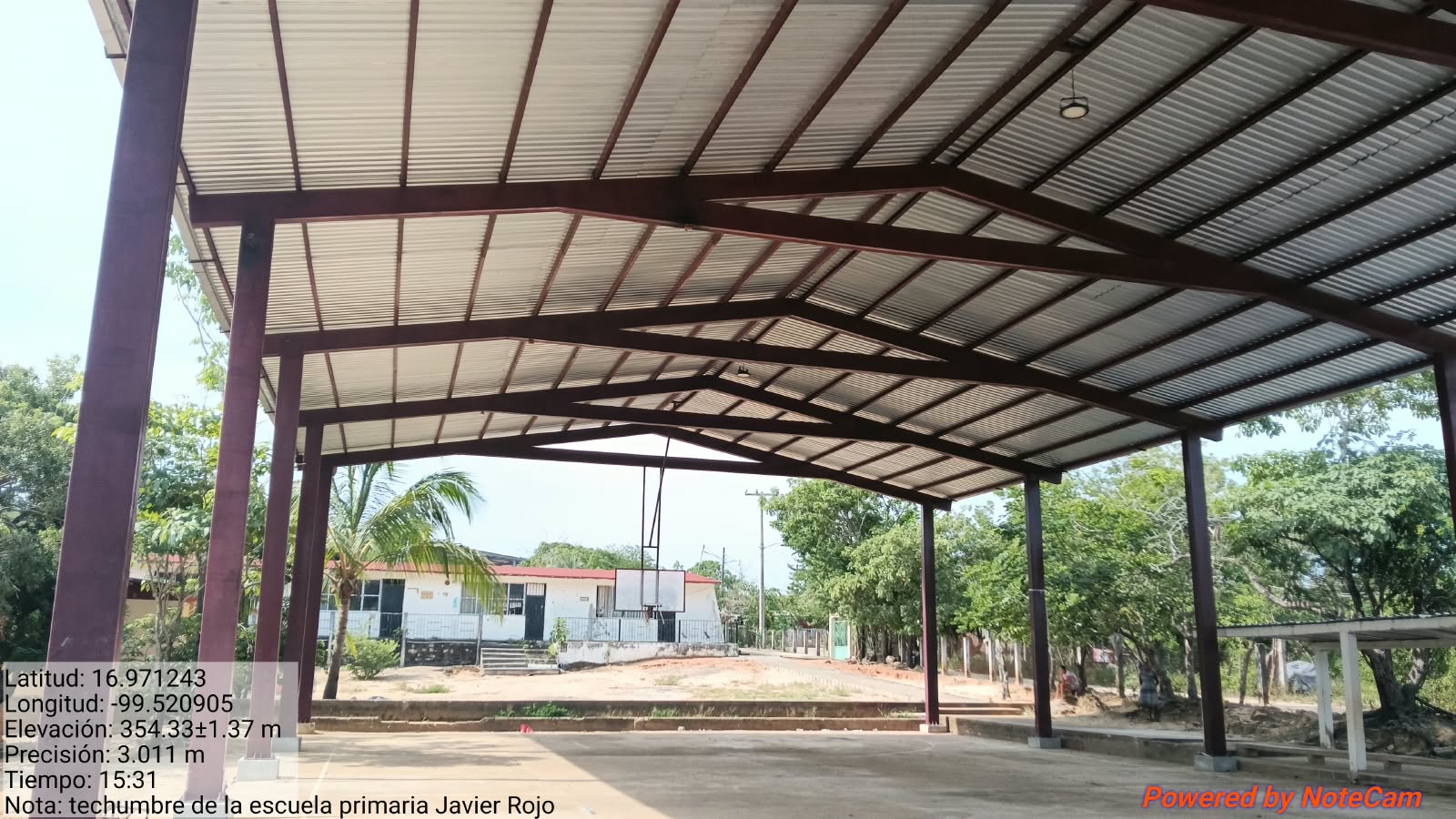 Rehabilitación de techado en Escuela Primaria Lic. Javier Rojo Gómez, obra 50 del Distrito 9