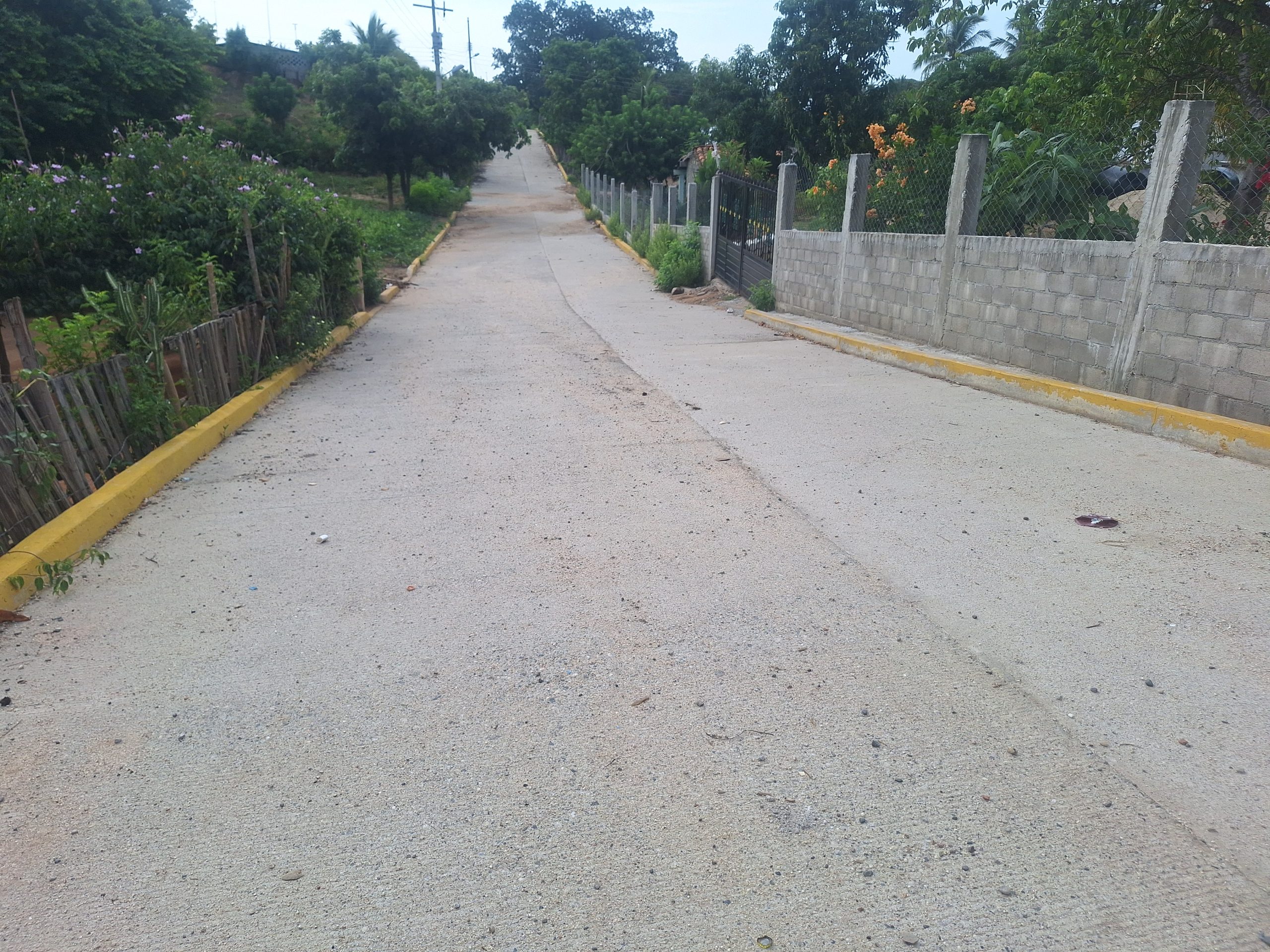 Pavimentación de calle sin nombre hacia la Escuela Justo Sierra