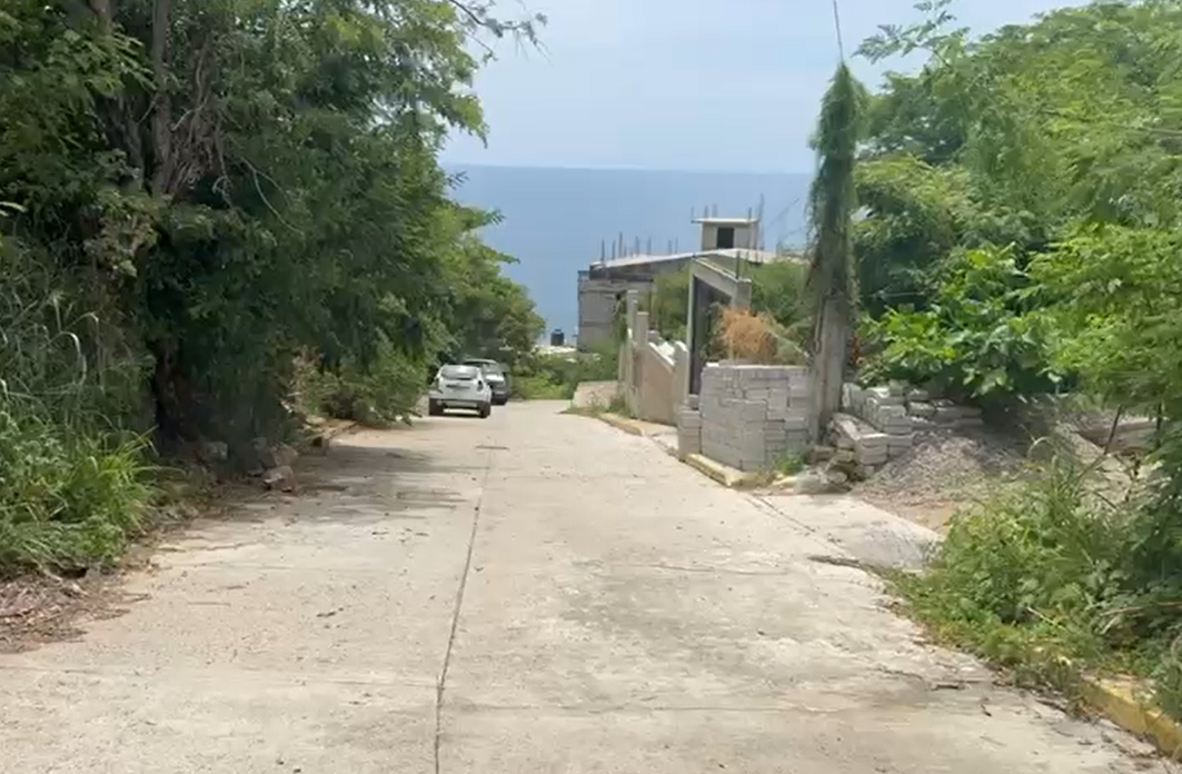 Pavimentación de calle Arrecife primera sección