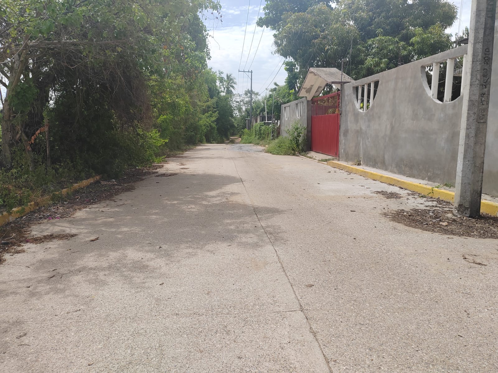 Pavimentación de calle a la Laguna